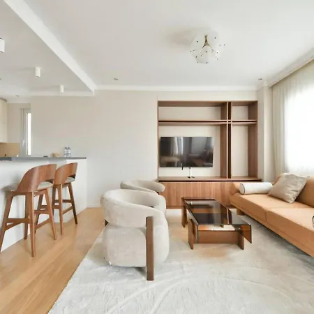 Eiffel Tower View Champs Elysees Prestige 1br Apartment *