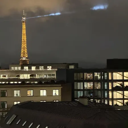 Eiffel Tower View Champs Elysees Prestige 1br Paříž
