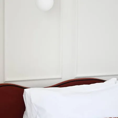 Apartmán Eiffel Tower View Champs Elysees Prestige 1br *